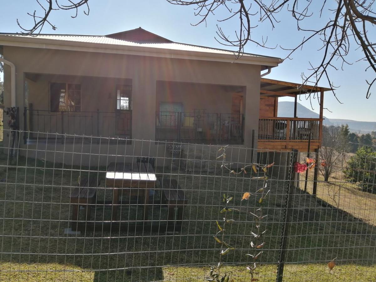 فندق The Fat Mulberry Guest Farm فوريسبرغ المظهر الخارجي الصورة